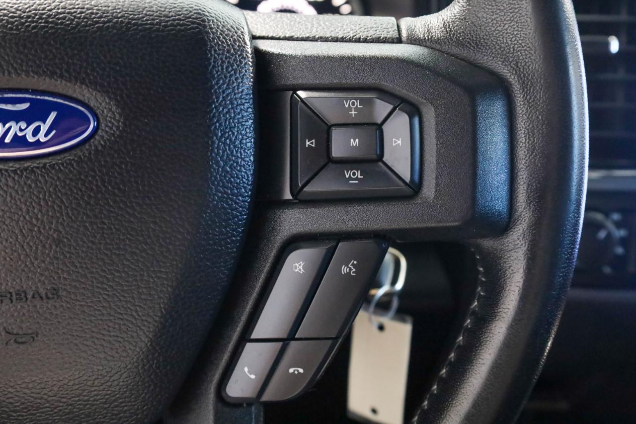 Ford F-150 photo 32