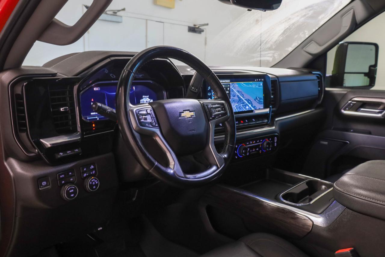 Chevrolet Silverado HD photo 11