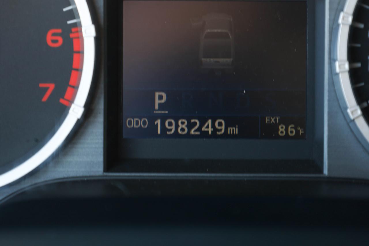 Toyota Tundra photo 7
