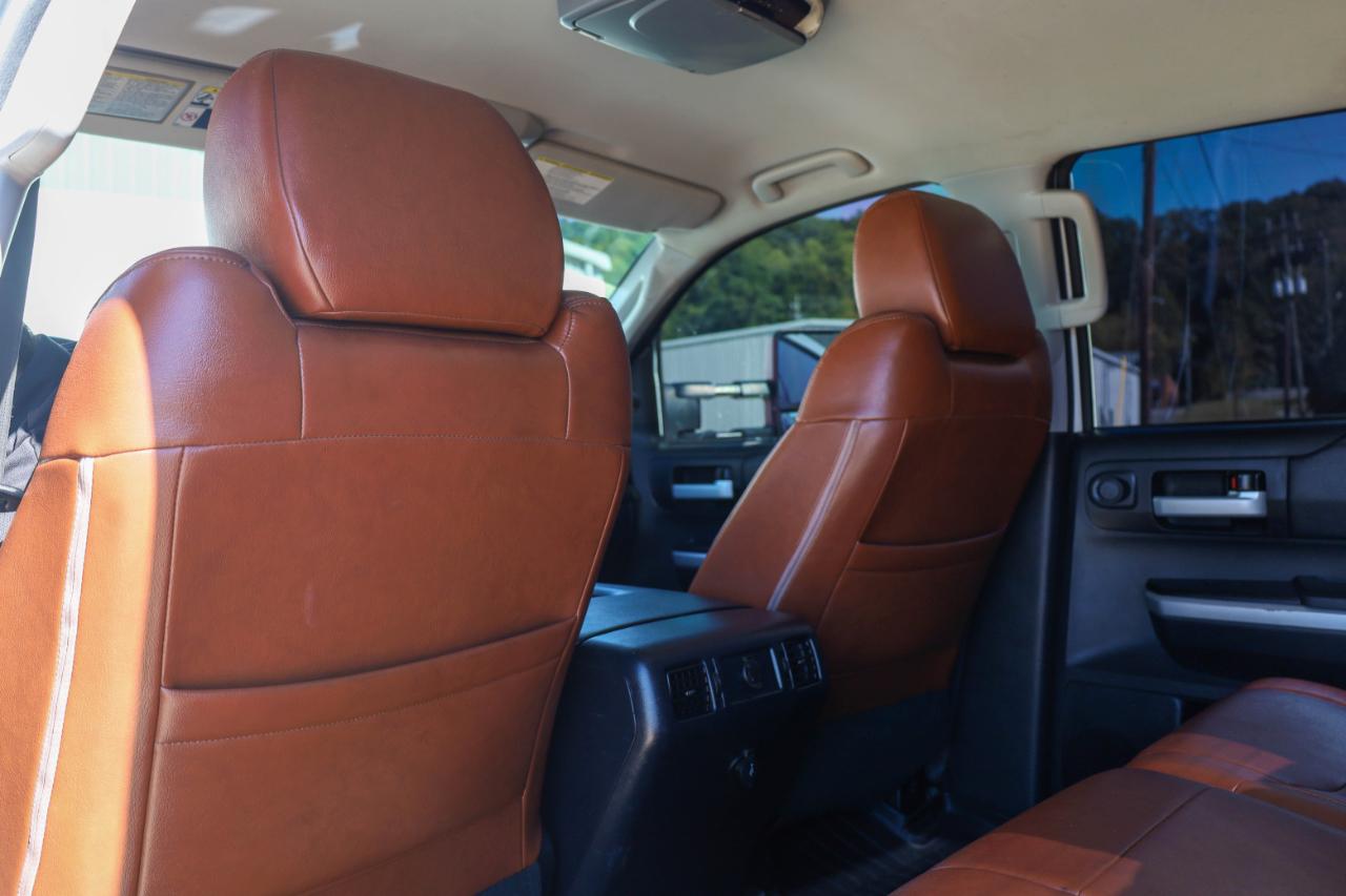 Toyota Tundra photo 17
