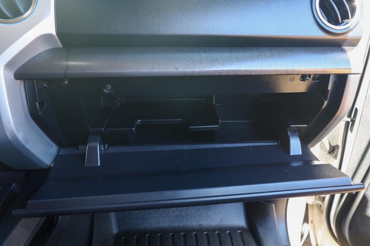 Toyota Tundra photo 40