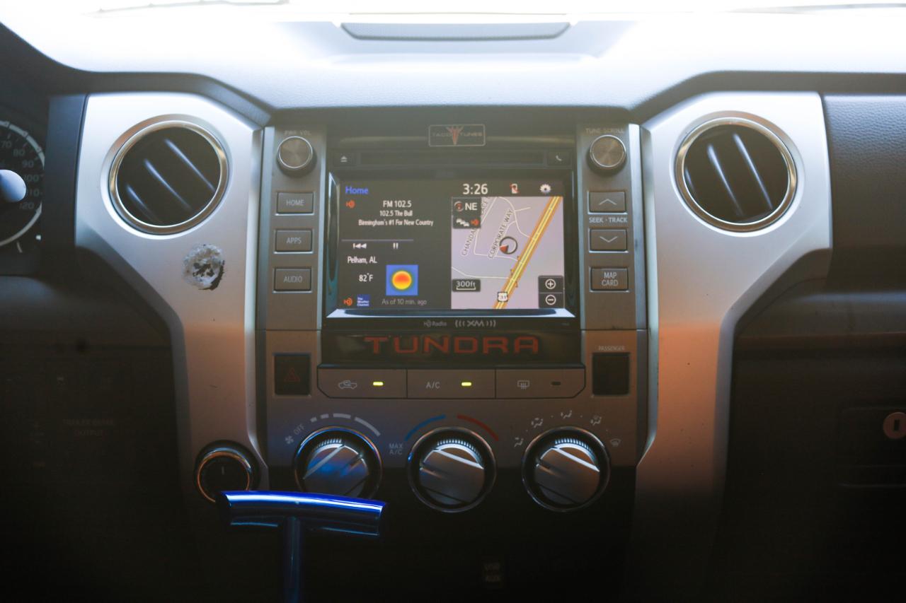Toyota Tundra photo 35