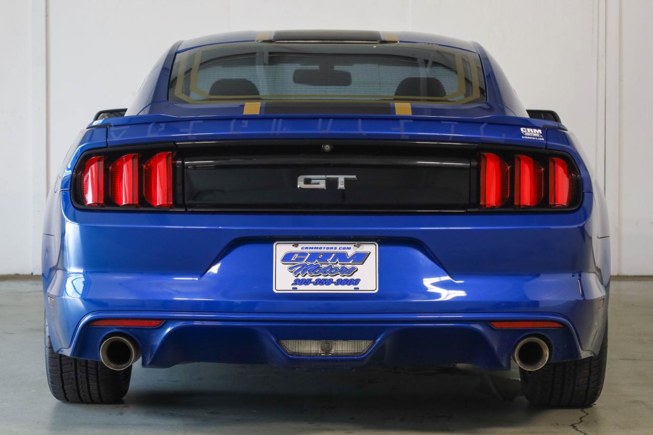 Ford Mustang photo 5