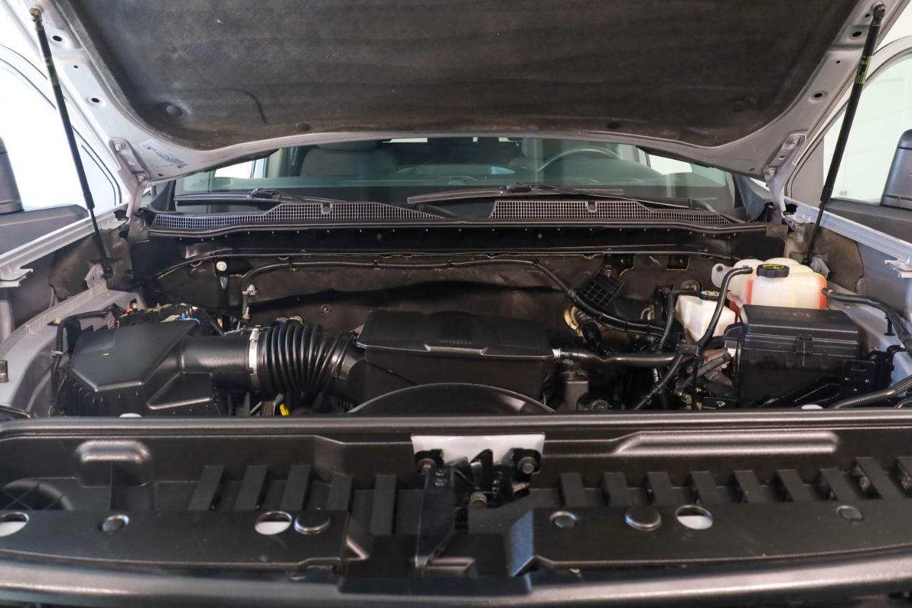 Chevrolet Silverado 2500HD Custom Crew Cab Short Box 4WD 2024