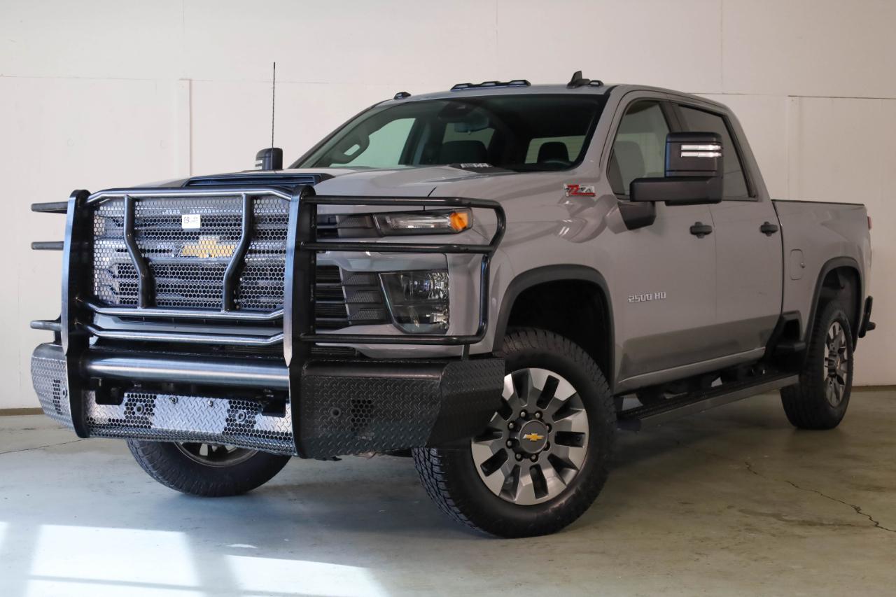 Chevrolet Silverado 2500HD Custom Crew Cab Short Box 4WD 2024