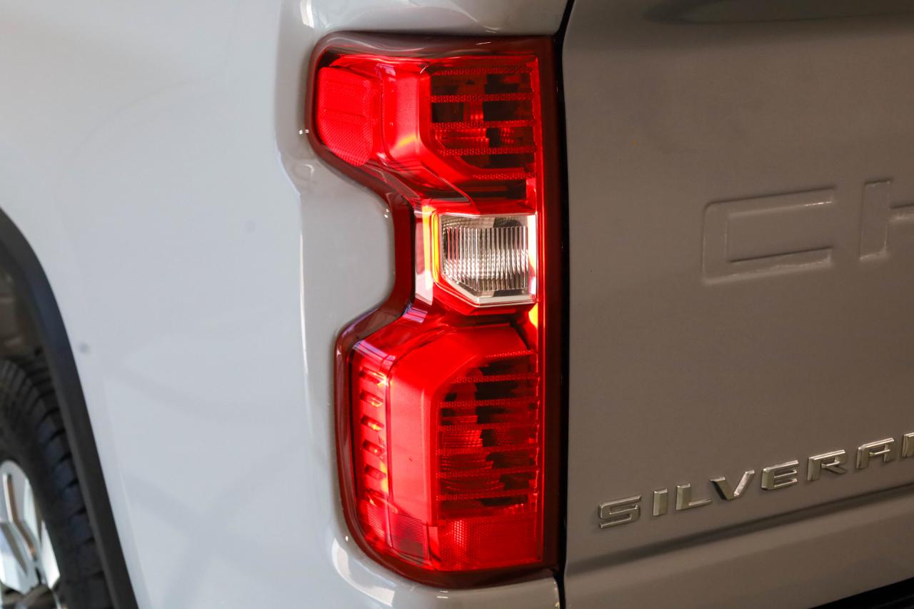 Chevrolet Silverado 2500HD Custom Crew Cab Short Box 4WD 2024