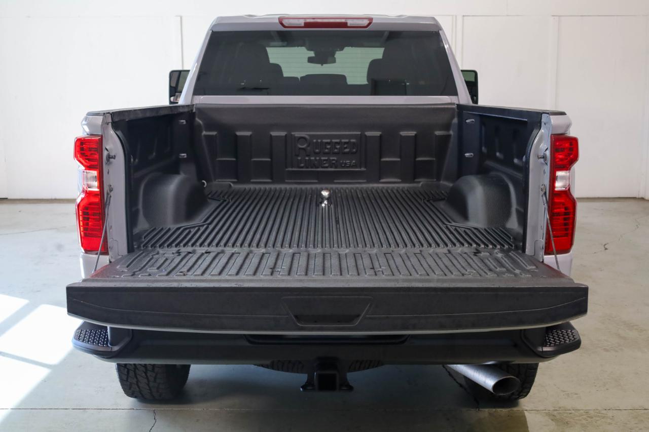 Chevrolet Silverado 2500HD Custom Crew Cab Short Box 4WD 2024