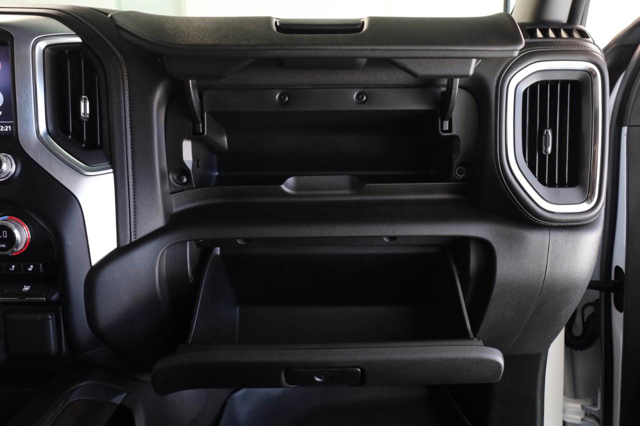 GMC Sierra 3500 SLT Crew Cab 4WD DRW 2023