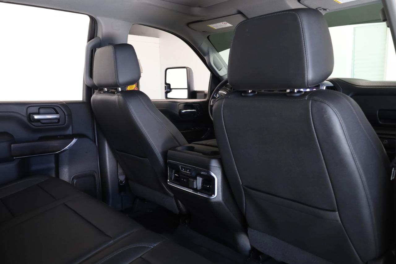 GMC Sierra 3500 SLT Crew Cab 4WD DRW 2023