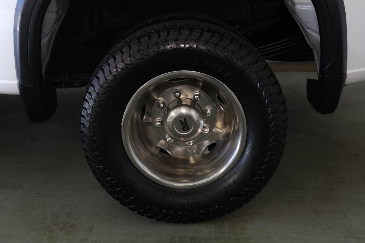 GMC Sierra 3500 SLT Crew Cab 4WD DRW 2023