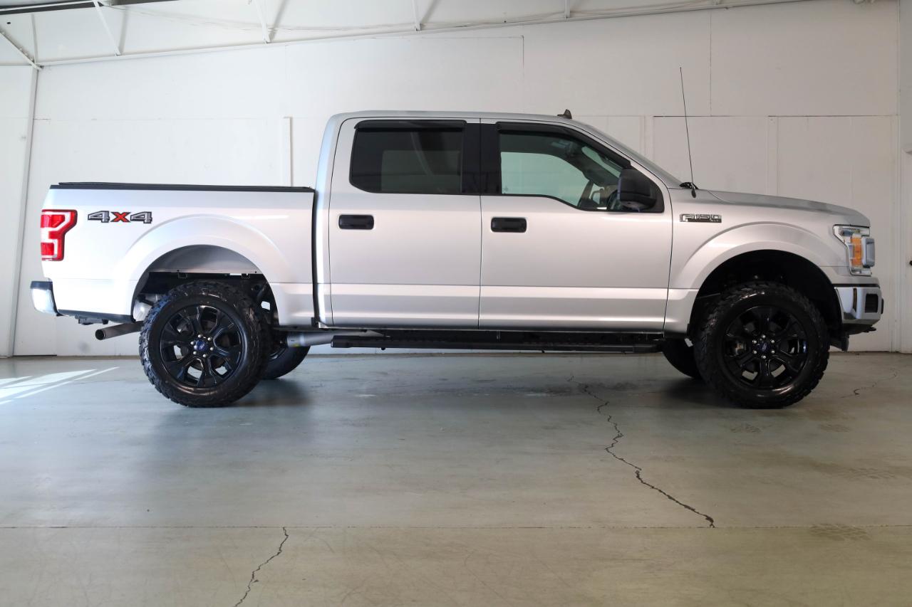 Ford F-150 4WD SuperCrew 145" XLT 2019