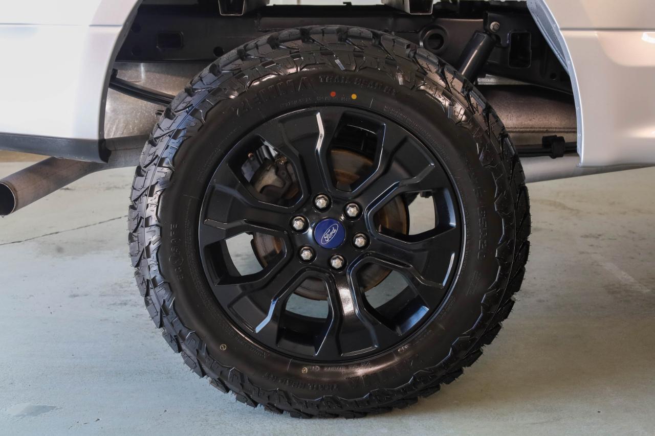 Ford F-150 4WD SuperCrew 145" XLT 2019