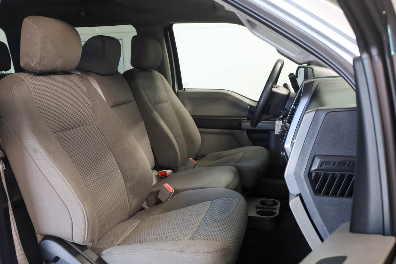 Ford F-150 4WD SuperCrew 145" XLT 2019