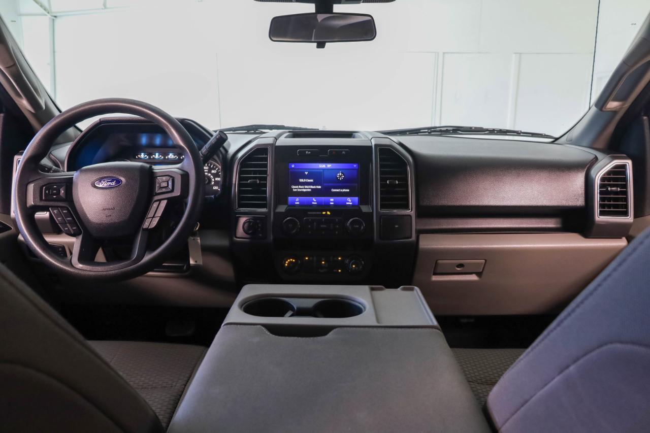 Ford F-150 4WD SuperCrew 145" XLT 2019