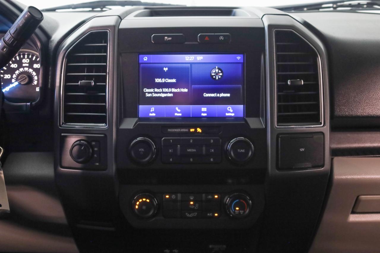 Ford F-150 4WD SuperCrew 145" XLT 2019
