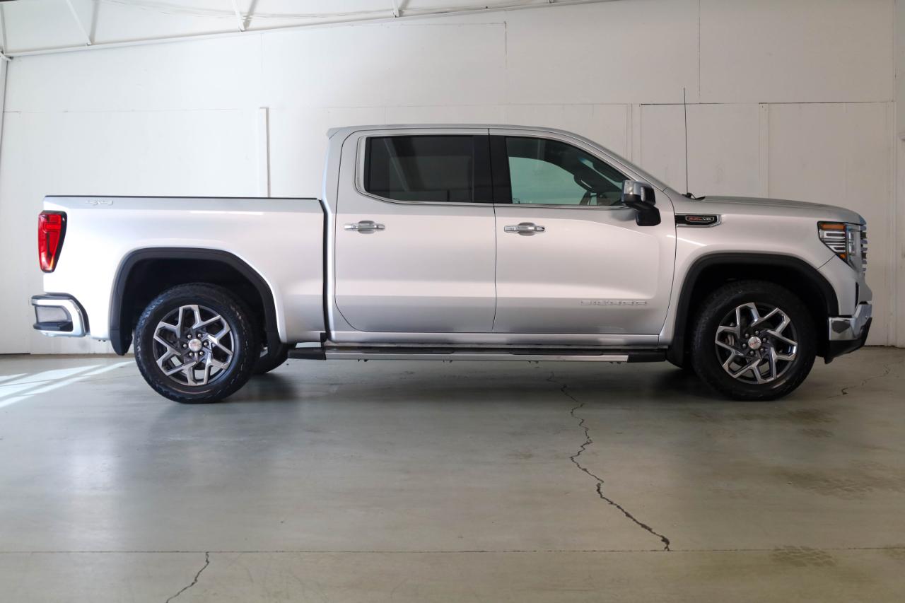 GMC Sierra 1500 SLT Crew Cab Short Box 4WD 2022