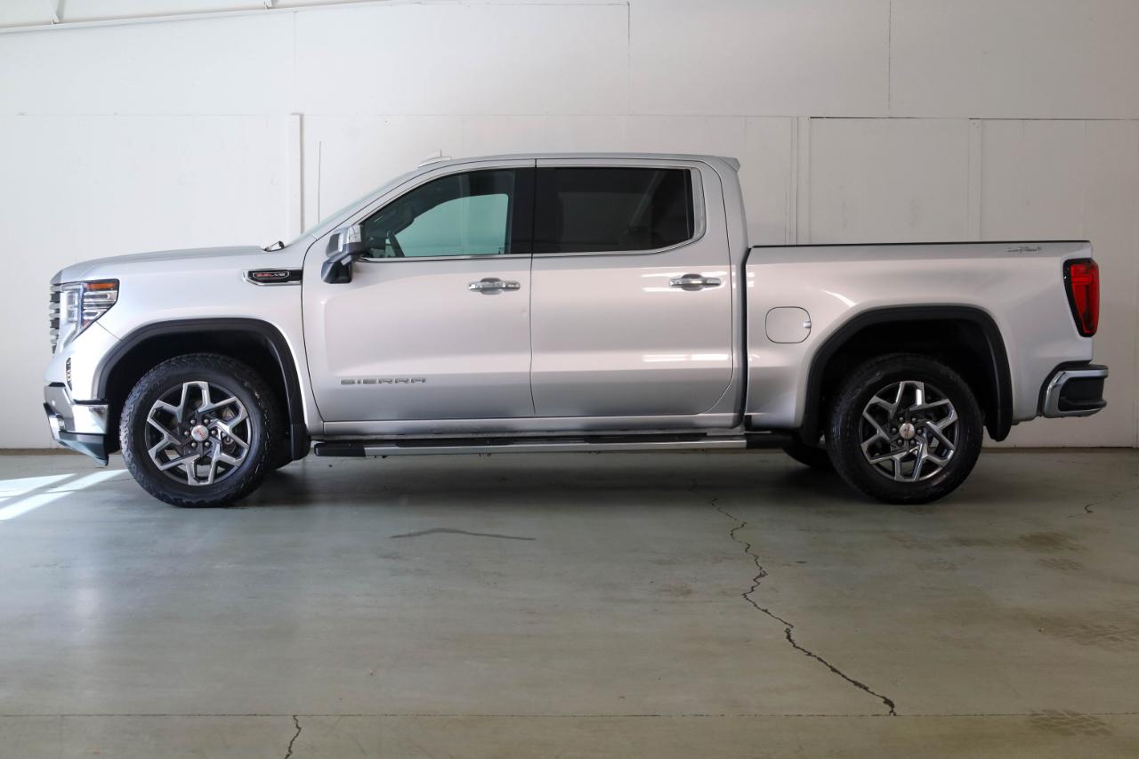 GMC Sierra 1500 SLT Crew Cab Short Box 4WD 2022