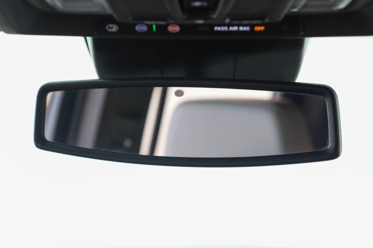 GMC Sierra 1500 SLT Crew Cab Short Box 4WD 2022