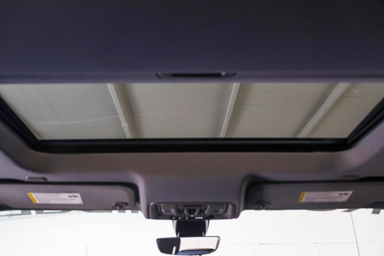 Chevrolet Silverado 1500 LTZ Crew Cab 4WD SWB 2019