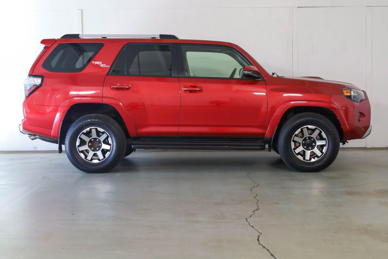 Toyota 4Runner SR5 Premium 4WD 2017