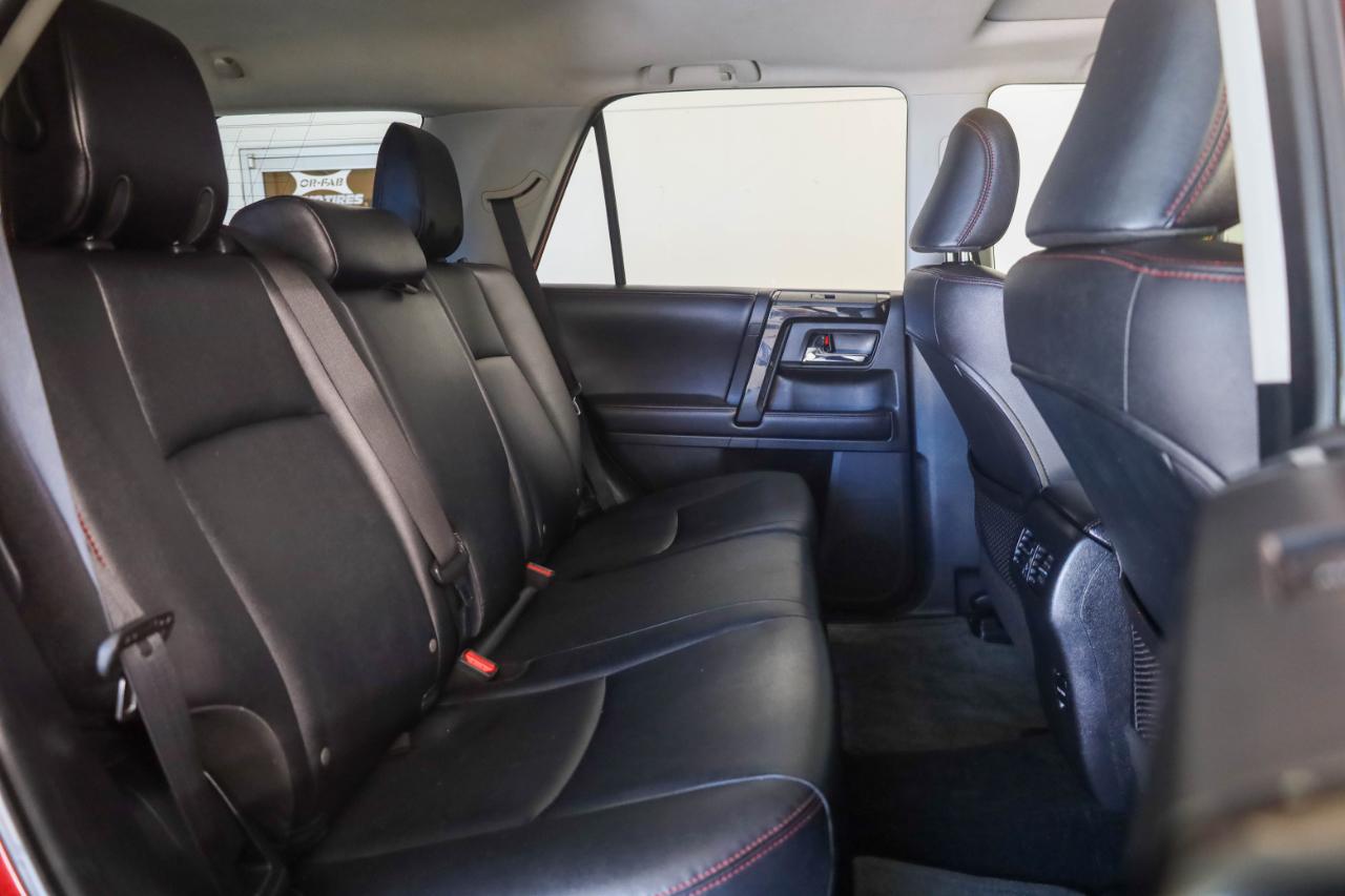 Toyota 4Runner SR5 Premium 4WD 2017