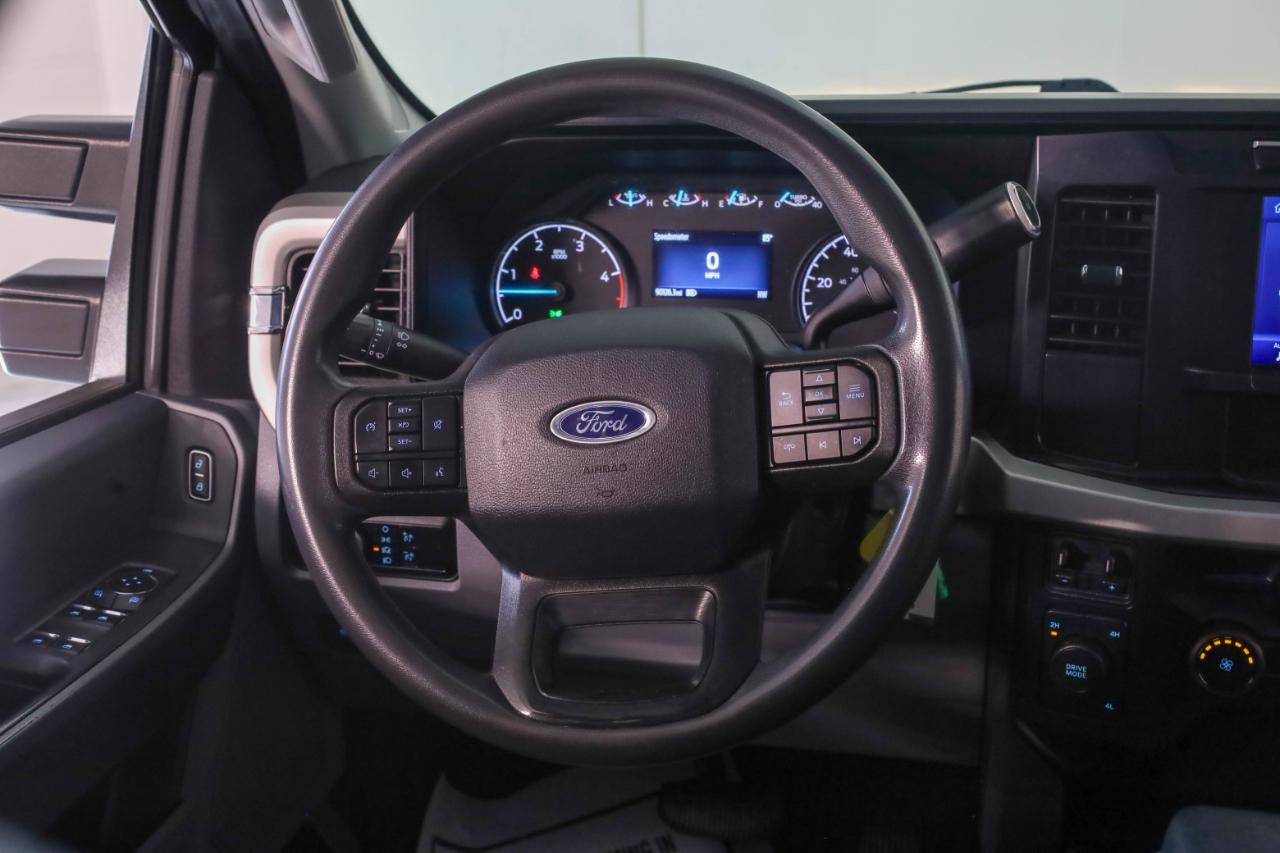 Ford Super Duty F-250 SRW XLT 4WD Crew Cab 8' Box 2024