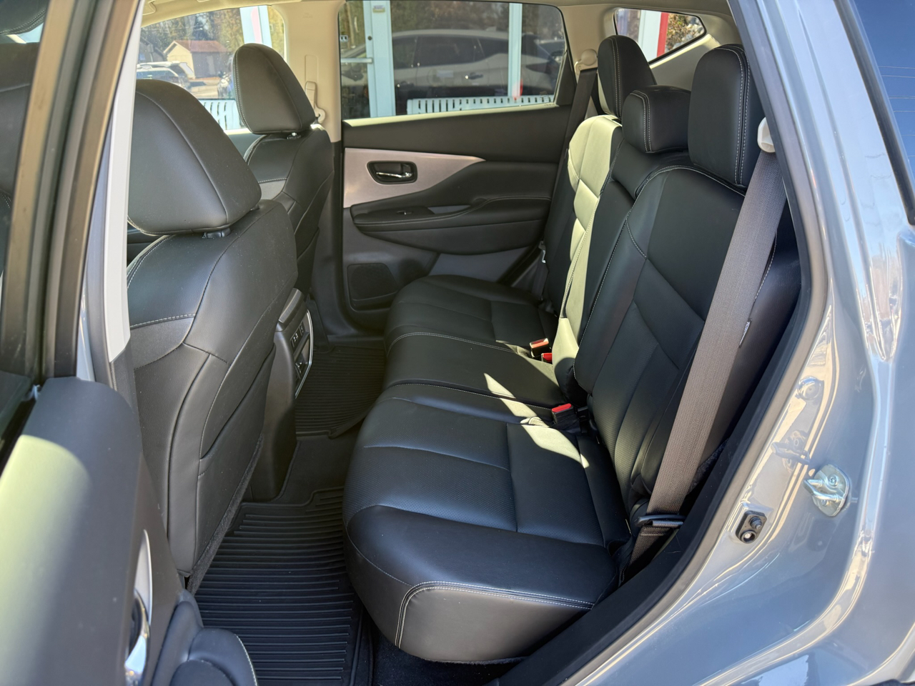 2023 Nissan Murano SL photo 4