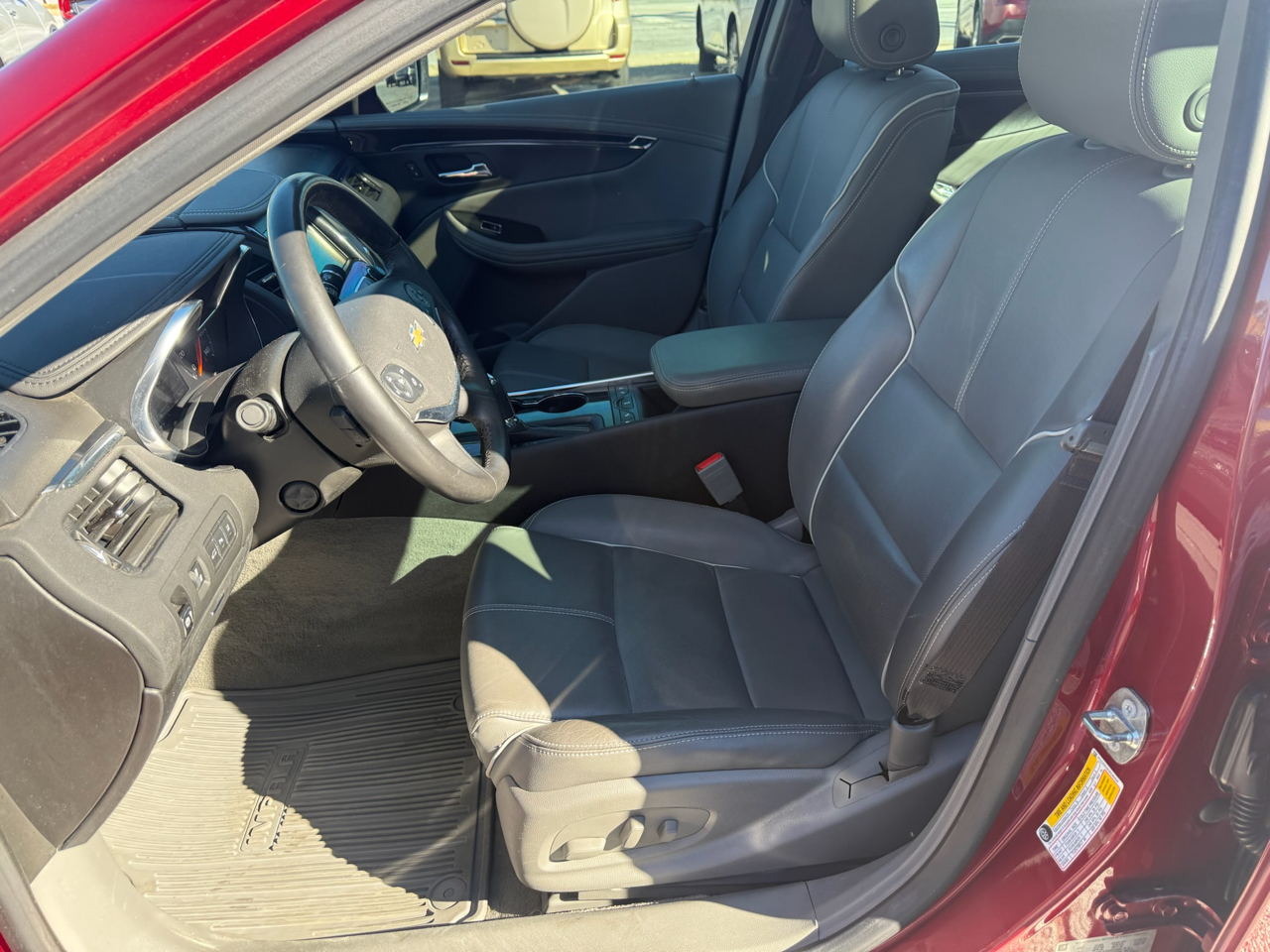 2018 Chevrolet Impala Premier photo 3