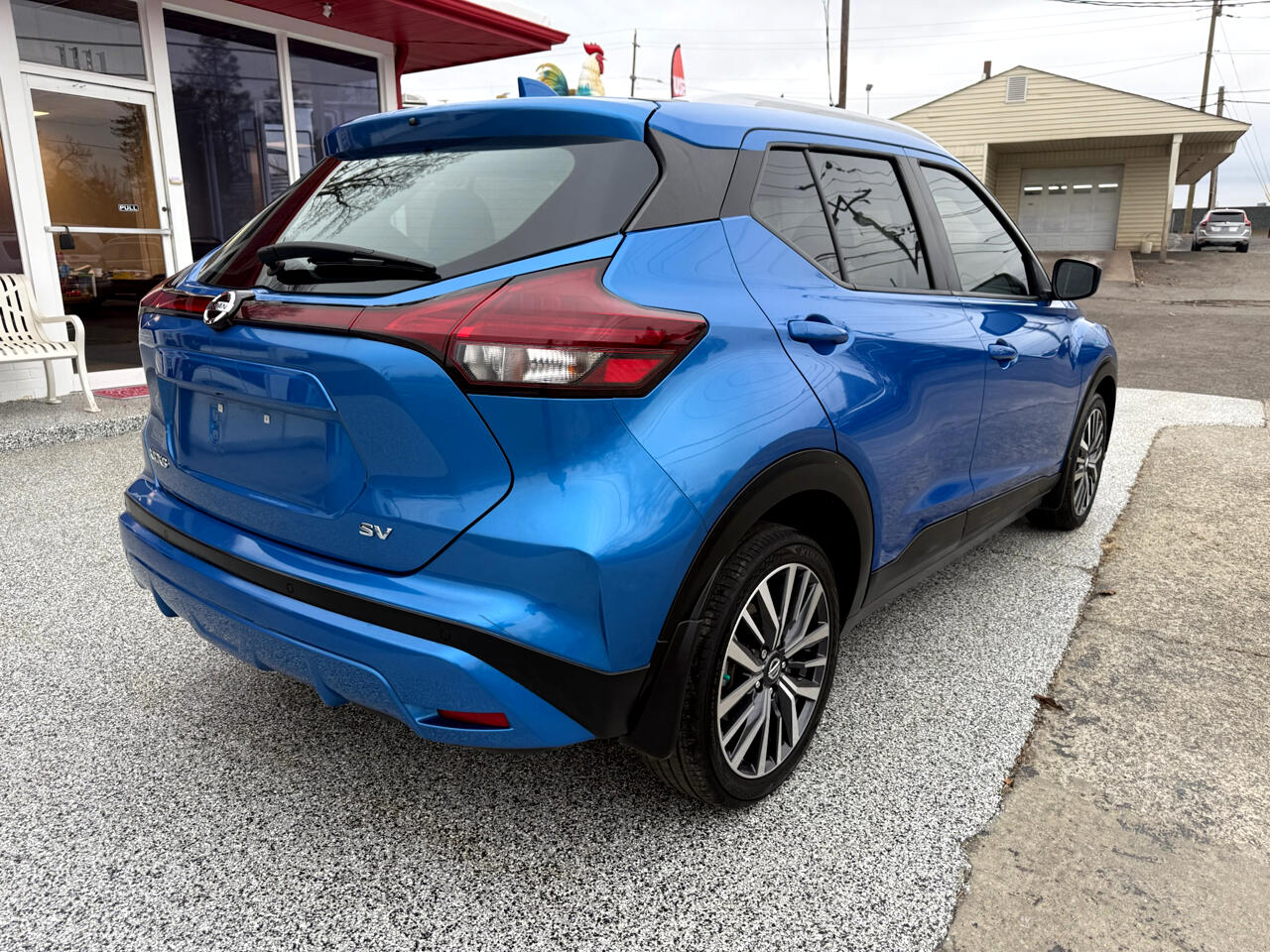 Nissan Kicks SV FWD 2021