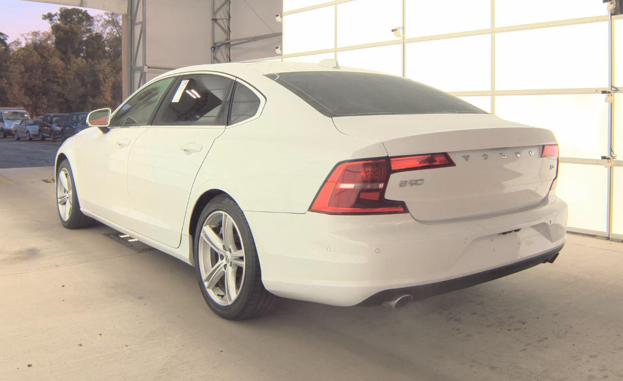 Volvo S90 T5 AWD Momentum 2018 Volvo S90 T5 AWD Momentum 2018