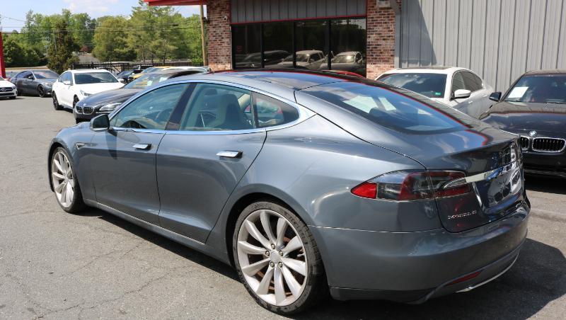 Tesla Model S 4dr Sdn 85 kWh Battery 2014