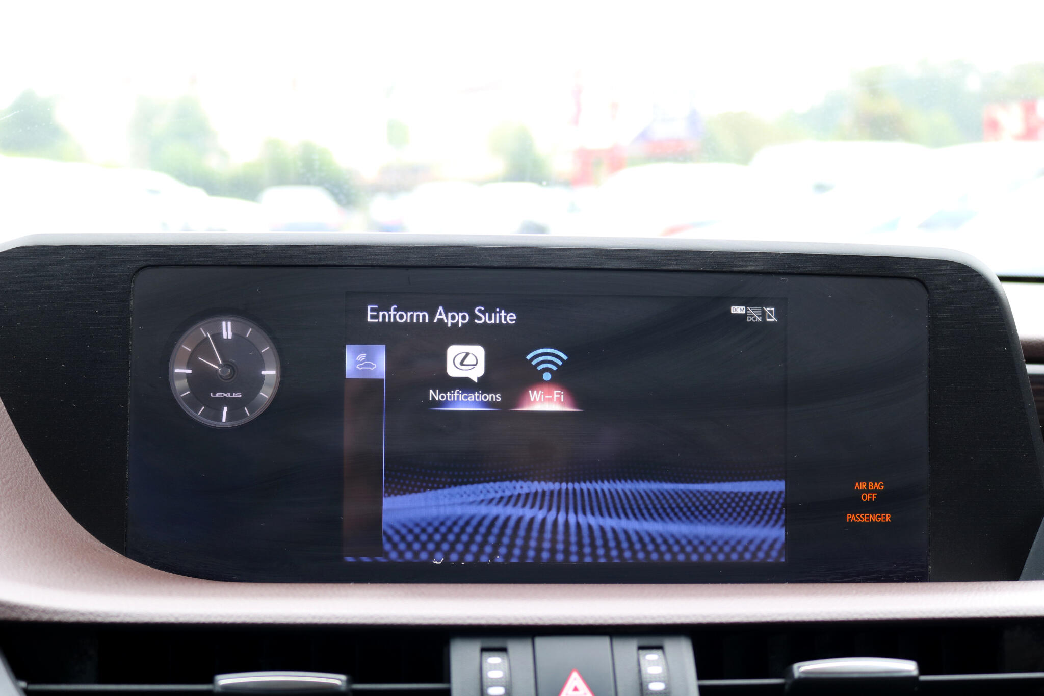 2021 Lexus ES 300h photo 23