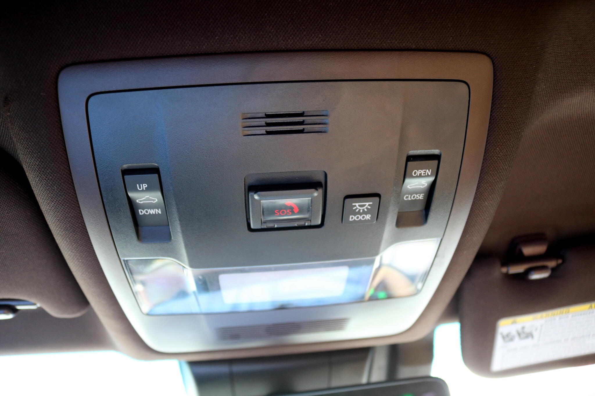 2021 Lexus ES 300h photo 30