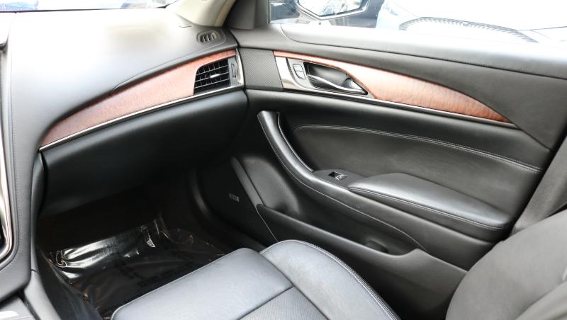 Cadillac CTS Sedan 4dr Sdn 2.0L Turbo Luxury Collection RWD 2016