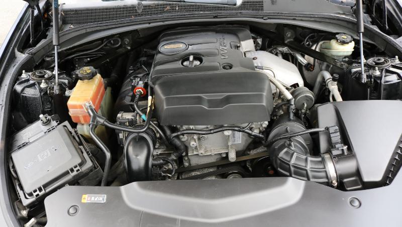 Cadillac CTS Sedan 4dr Sdn 2.0L Turbo Luxury Collection RWD 2016