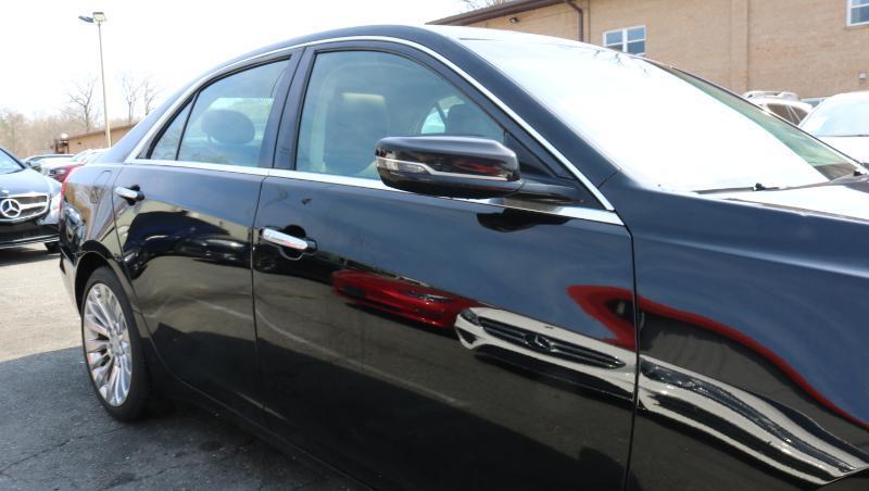 Cadillac CTS Sedan 4dr Sdn 2.0L Turbo Luxury Collection RWD 2016