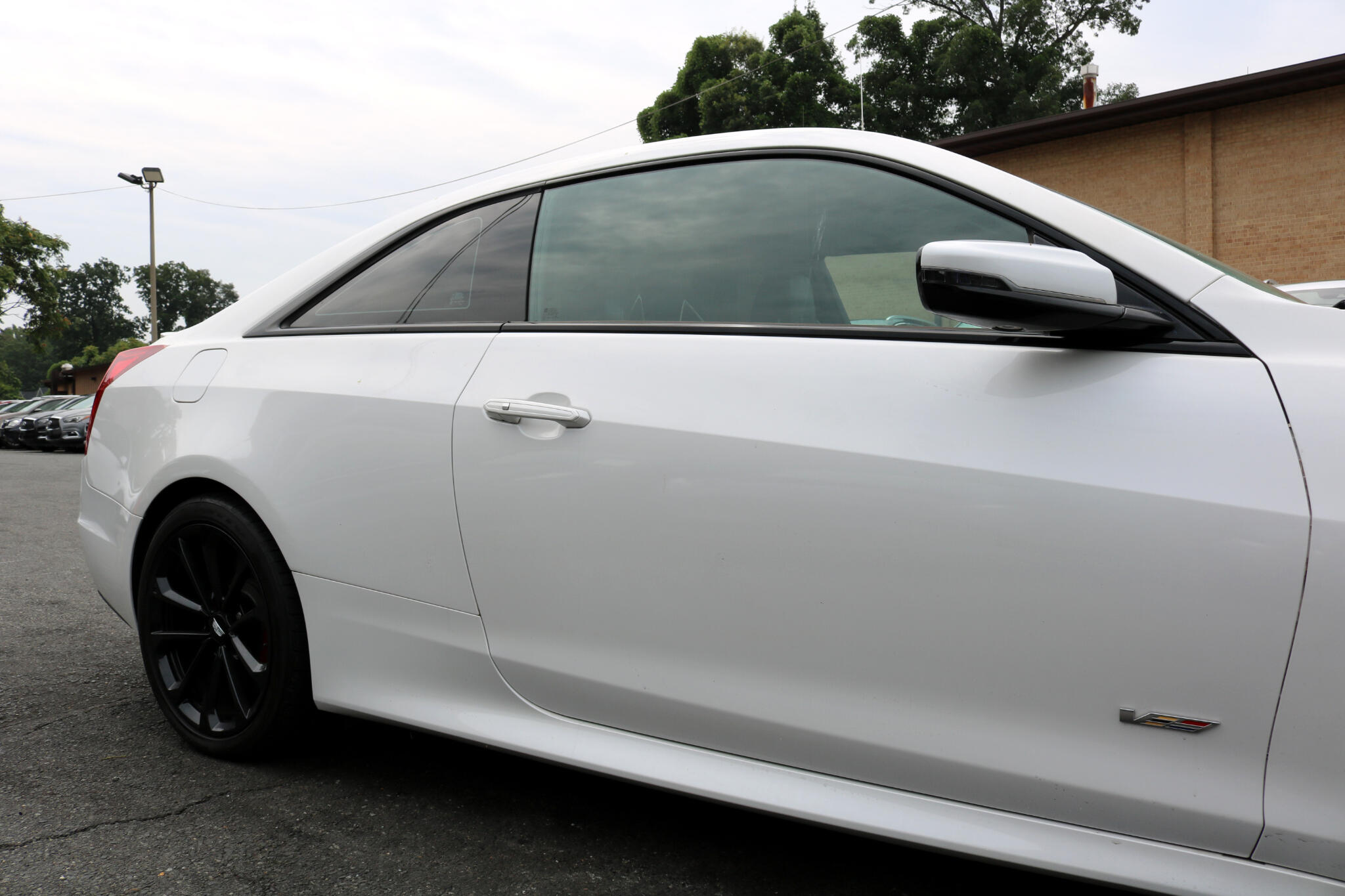 2017 Cadillac ATS V photo 9