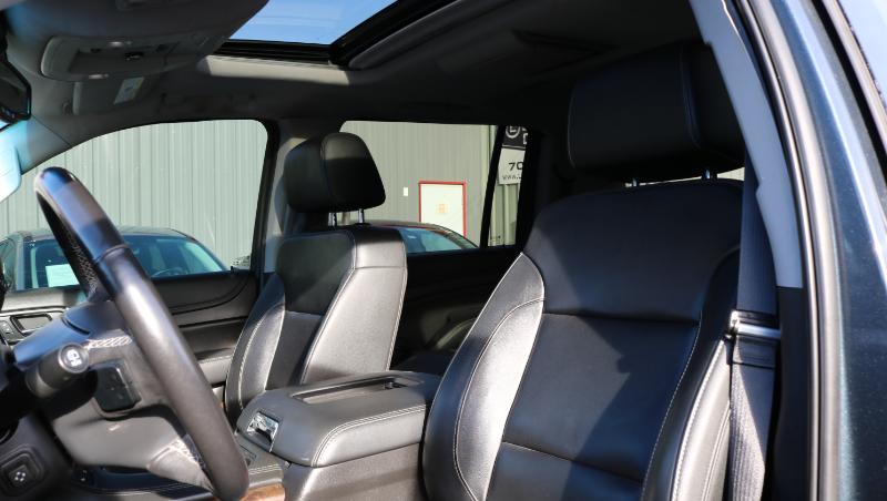 Chevrolet Suburban 4WD 4dr 1500 LT 2019