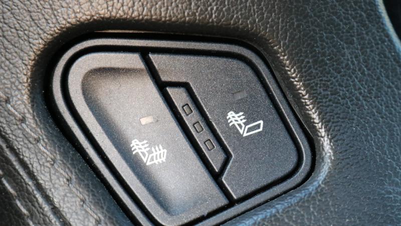 Chevrolet Suburban 4WD 4dr 1500 LT 2019