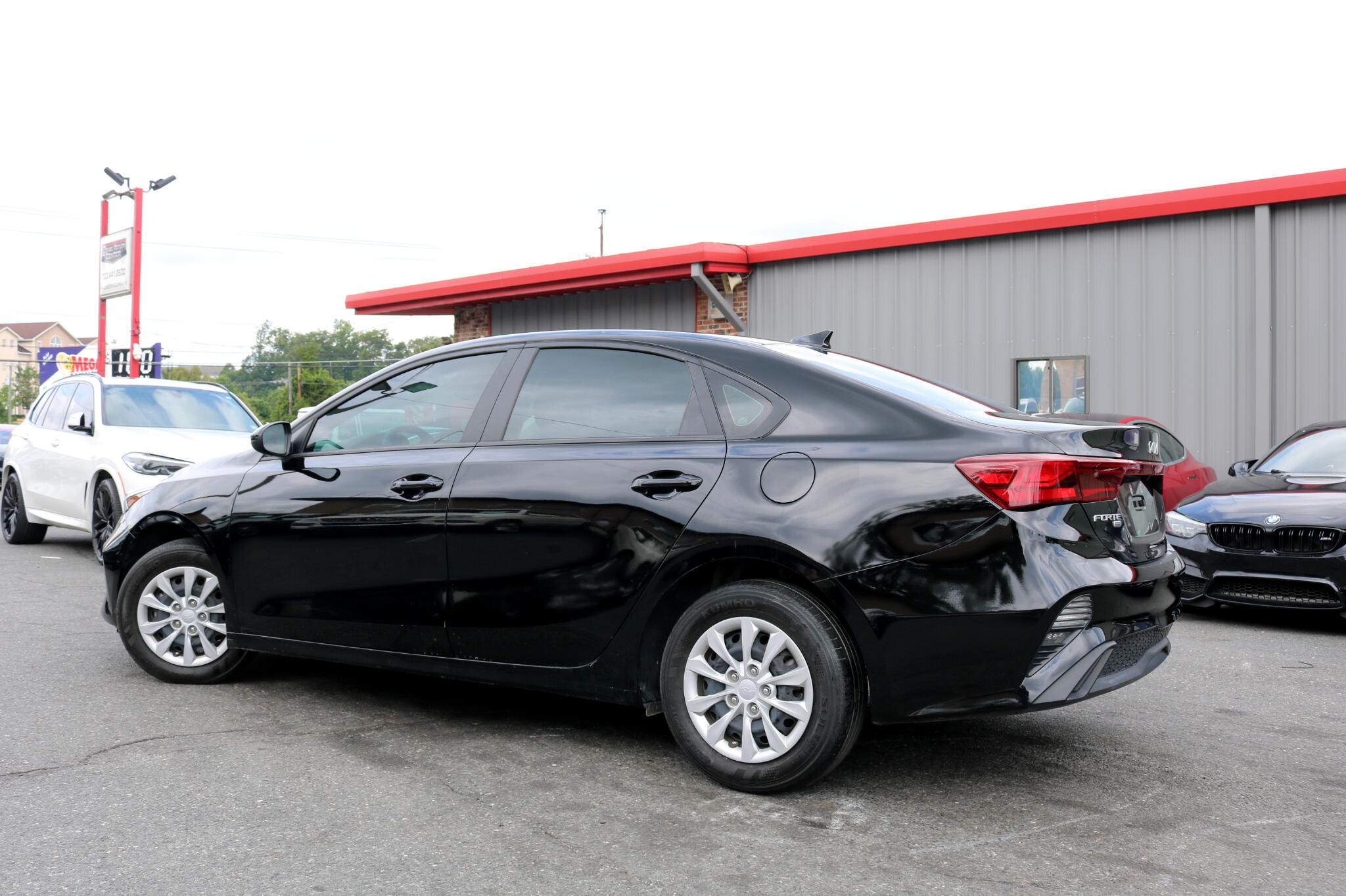 2023 Kia Forte LX photo 7