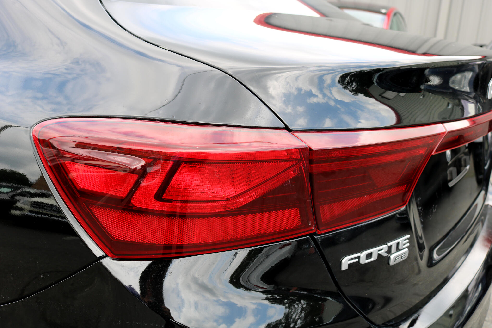 2023 Kia Forte LX photo 10