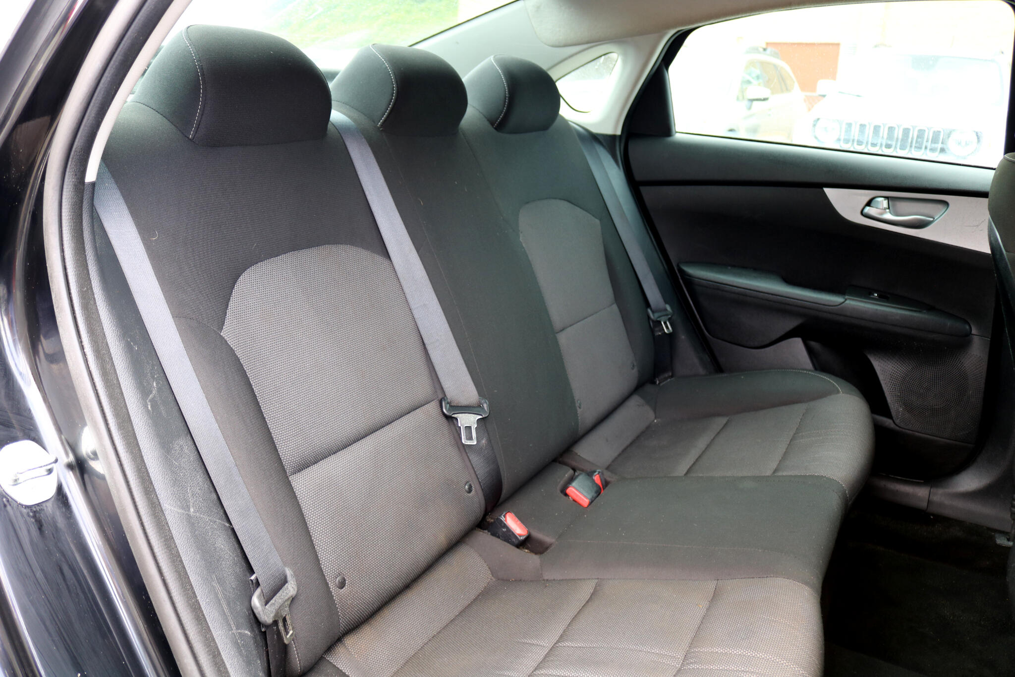 2023 Kia Forte LX photo 31