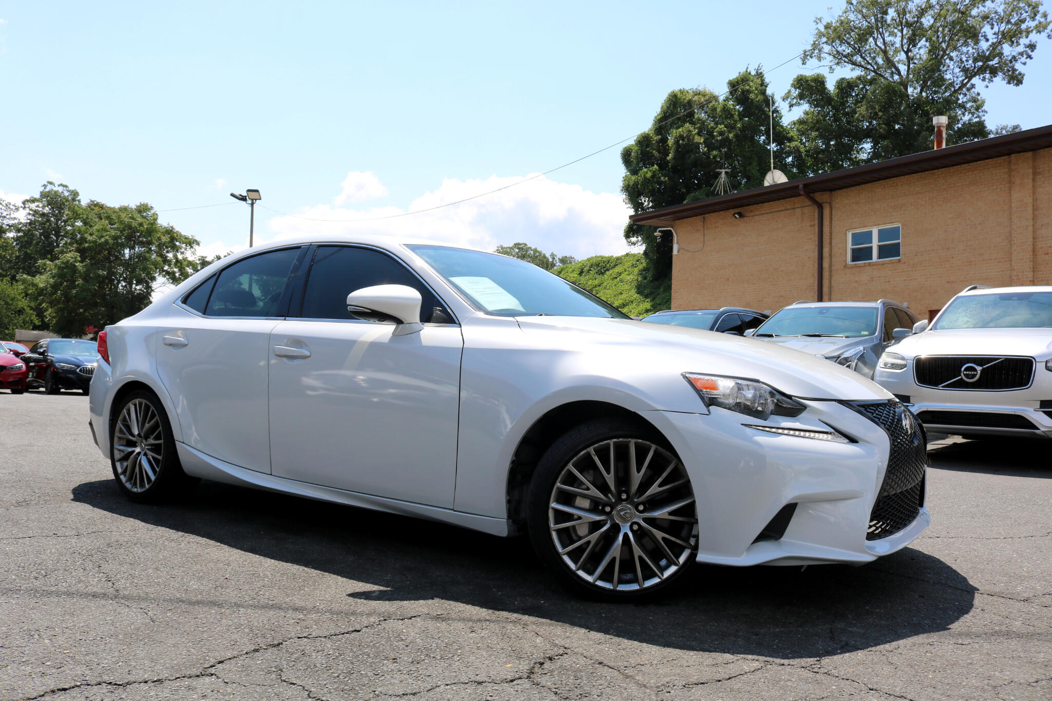 2016 Lexus IS 300 photo 6