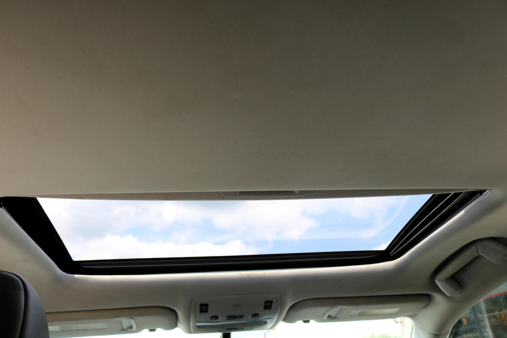 2016 Lexus IS 300 photo 36