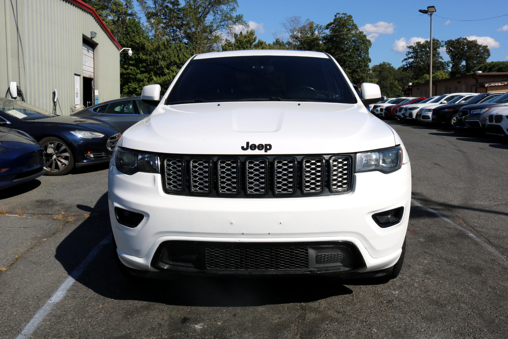 2019 Jeep Grand Cherokee Altitude photo 5