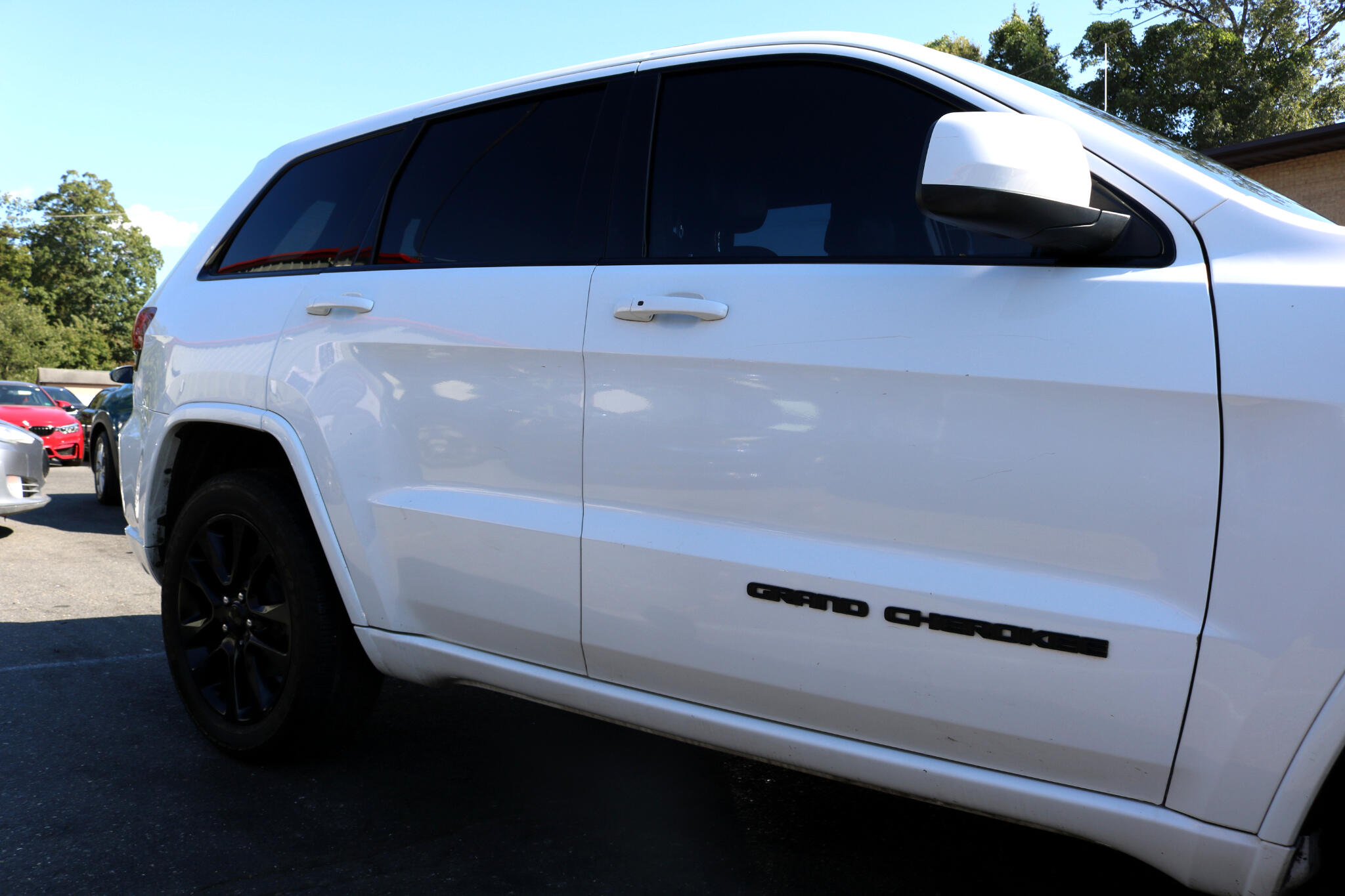 2019 Jeep Grand Cherokee Altitude photo 9