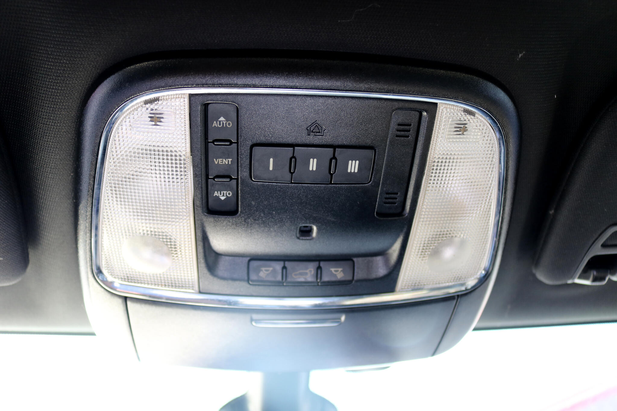 2019 Jeep Grand Cherokee Altitude photo 28