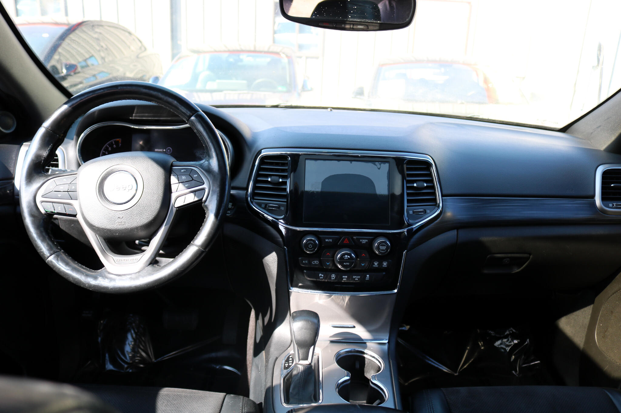2019 Jeep Grand Cherokee Altitude photo 31