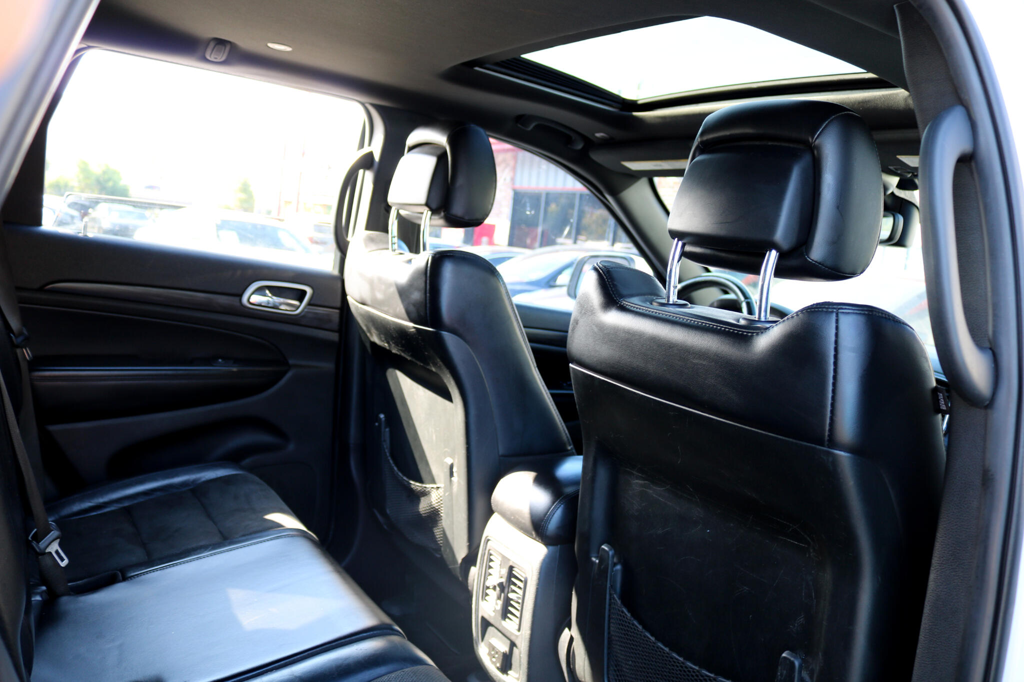 2019 Jeep Grand Cherokee Altitude photo 40
