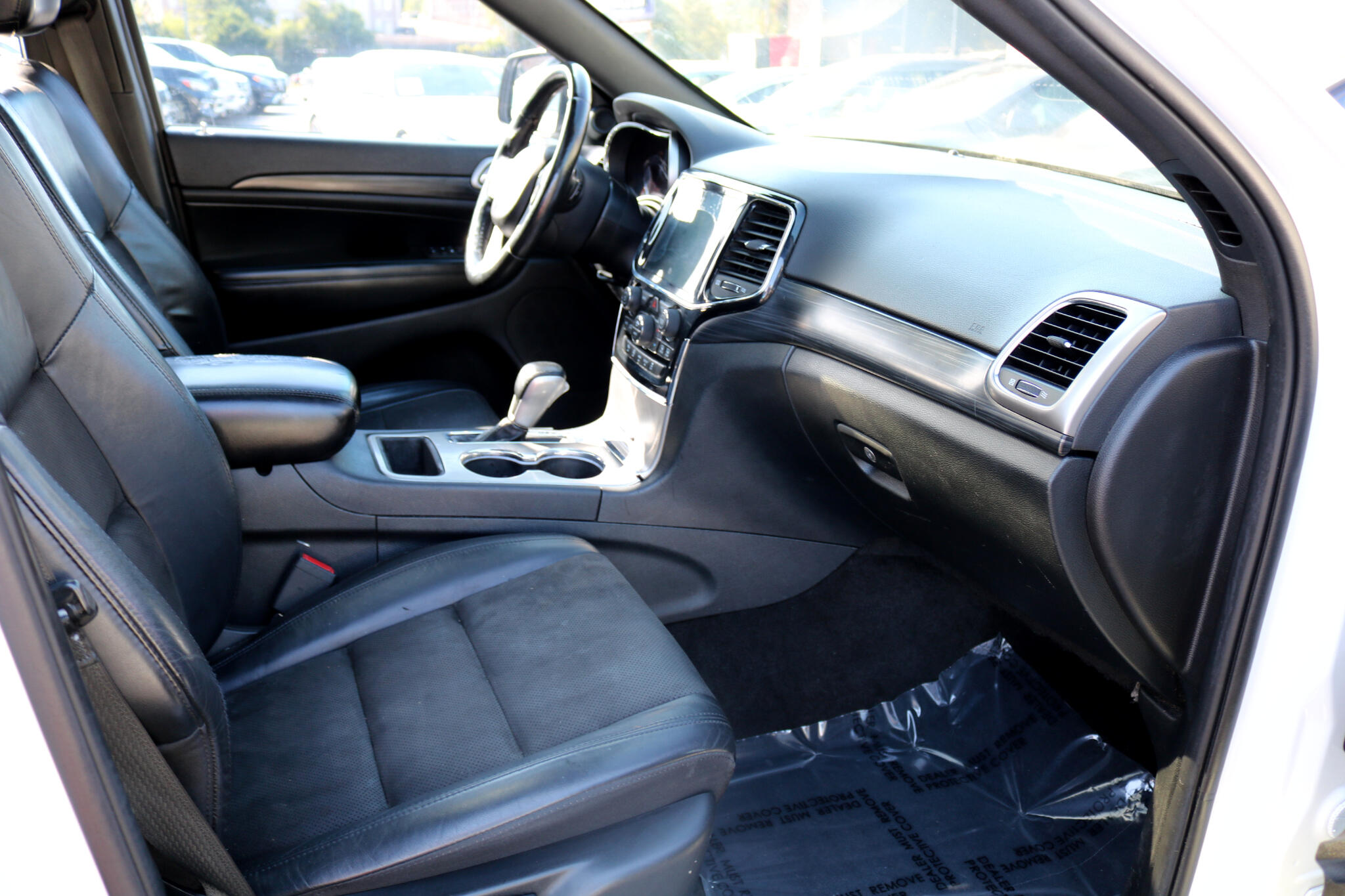 2019 Jeep Grand Cherokee Altitude photo 43